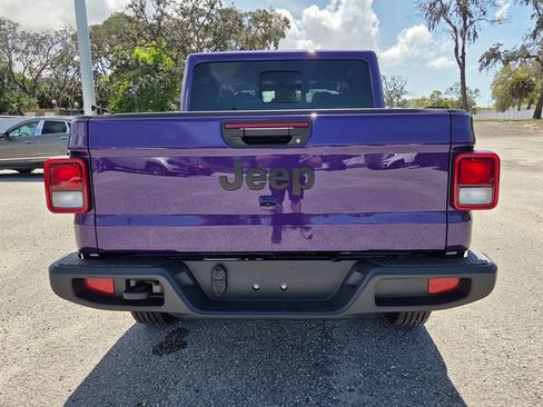 New 2026 Jeep Gladiator Sport image 6