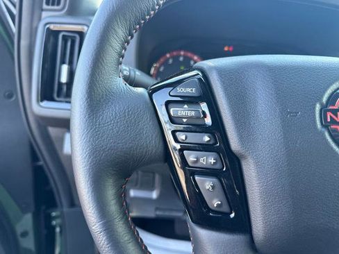 Certified 2025 Nissan Frontier Pro-X image 16