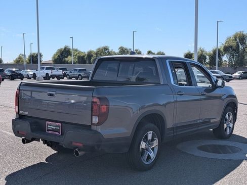 Used 2025 Honda Ridgeline RTL image 5