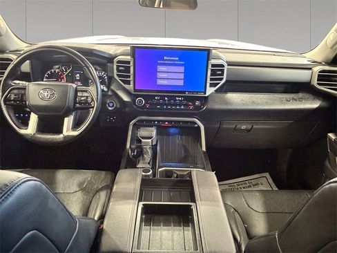 Used 2022 Toyota Tundra SR5 w/ SR5 Premium Package image 12