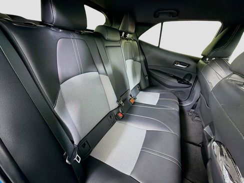 Used 2020 Toyota Corolla XSE image 28