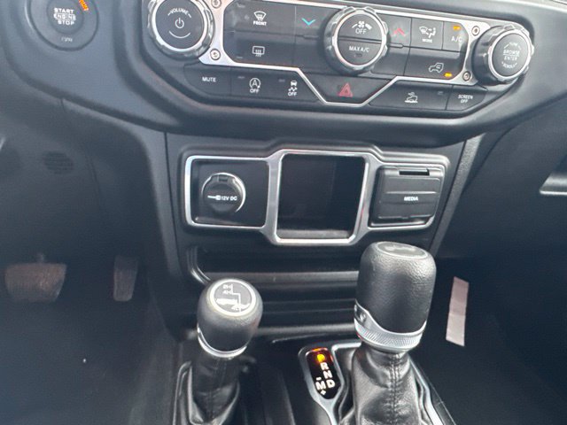 Used 2022 Jeep Wrangler Unlimited Sport AWD/4WD image 20