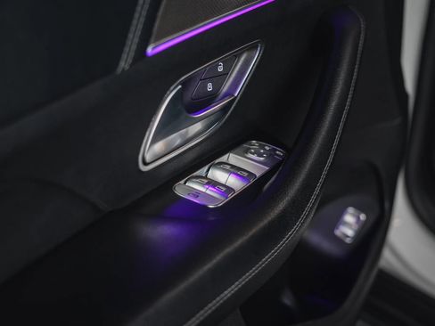 Used 2020 Mercedes-Benz GLE 450 GLE 450 4MATIC Sport Utility 4 image 35