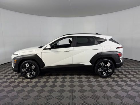 Used 2024 Hyundai Kona SEL FWD image 10