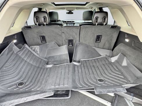 Used 2017 Cadillac XT5 Premium Luxury image 22