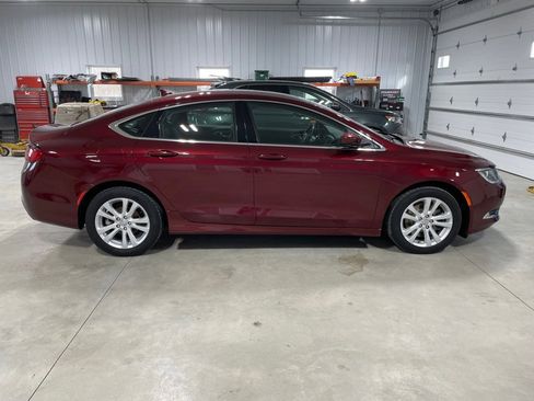 Used 2016 Chrysler 200 Limited Platinum image 8