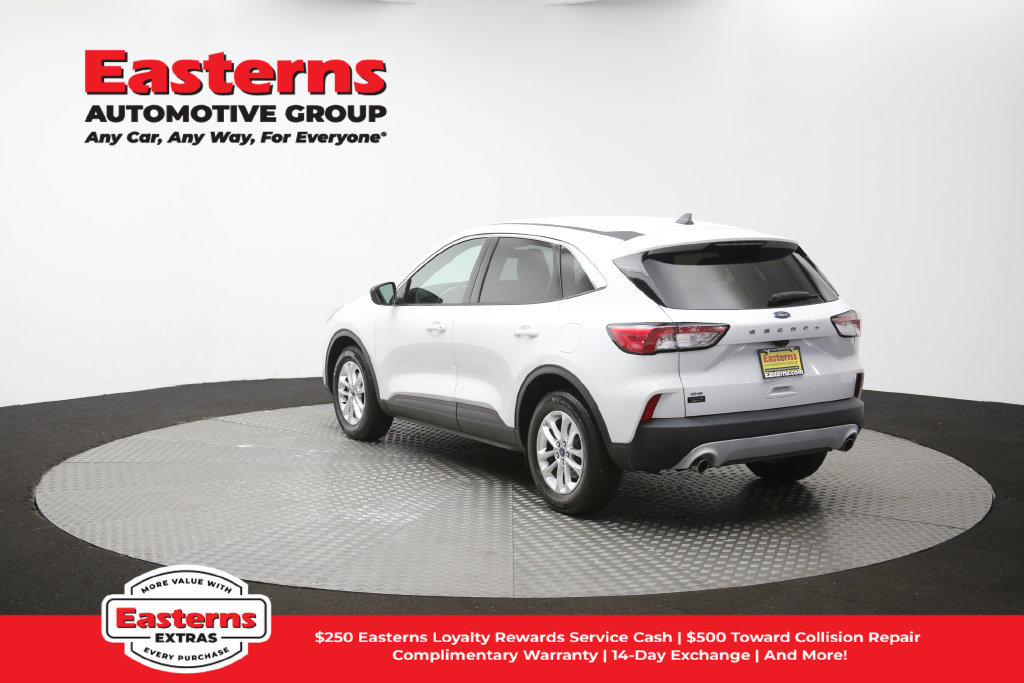 Used 2022 Ford Escape SE FWD image 65