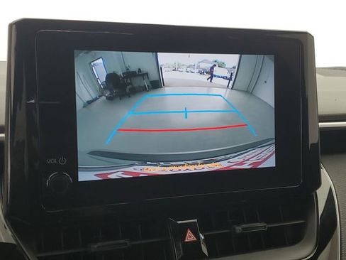 Used 2023 Toyota Corolla SE image 28