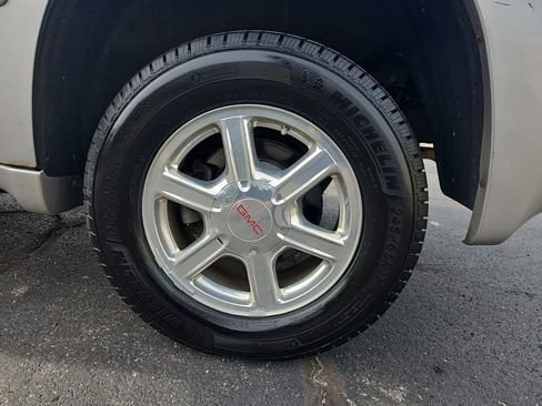 Used 2007 GMC Envoy SLT AWD/4WD image 36