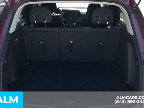 Used 2025 Chevrolet TrailBlazer LT image 8