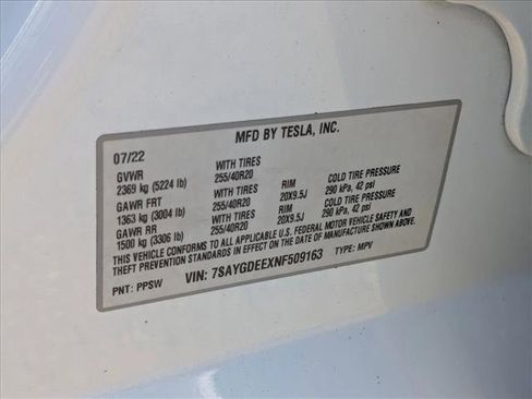 Used 2022 Tesla Model Y Long Range AWD/4WD image 25