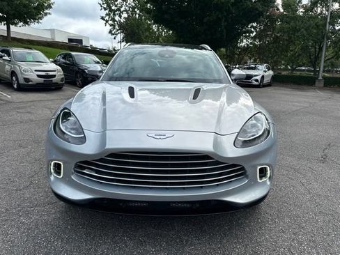 Used 2021 Aston Martin DBX AWD/4WD image 2