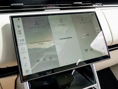 New 2026 Land Rover Range Rover Long Wheelbase Autobiography AWD/4WD image 36