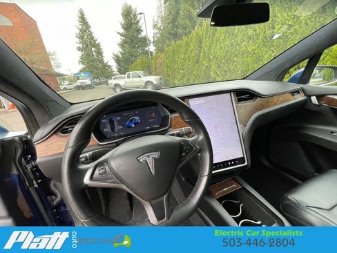 Used 2019 Tesla Model X 100D AWD/4WD image 17