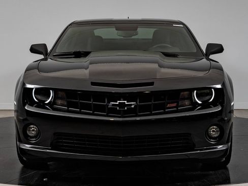 Used 2011 Chevrolet Camaro SS w/ RS Package RWD image 2