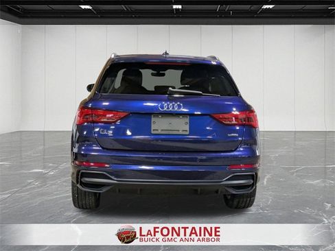 Used 2021 Audi Q3 2.0T Premium w/ Convenience Package image 4