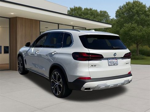 Used 2025 BMW X5 sDrive40i image 8