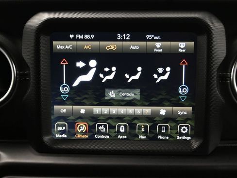 Used 2021 Jeep Wrangler Unlimited Sahara w/ Cold Weather Group image 23