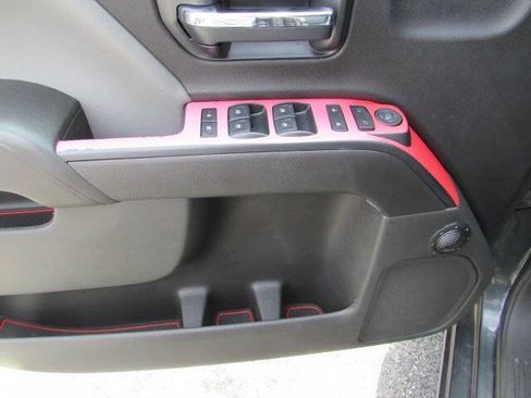 Used 2017 GMC Sierra 1500 4x4 Crew Cab w/ Sierra Convenience Package image 16
