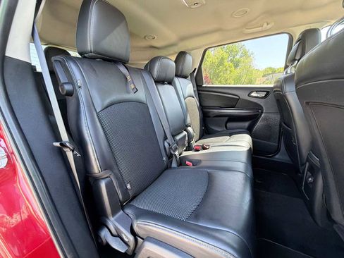 Used 2015 Dodge Journey Crossroad w/ Flexible Seating Group AWD/4WD image 17