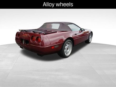 Used 1993 Chevrolet Corvette Convertible image 6