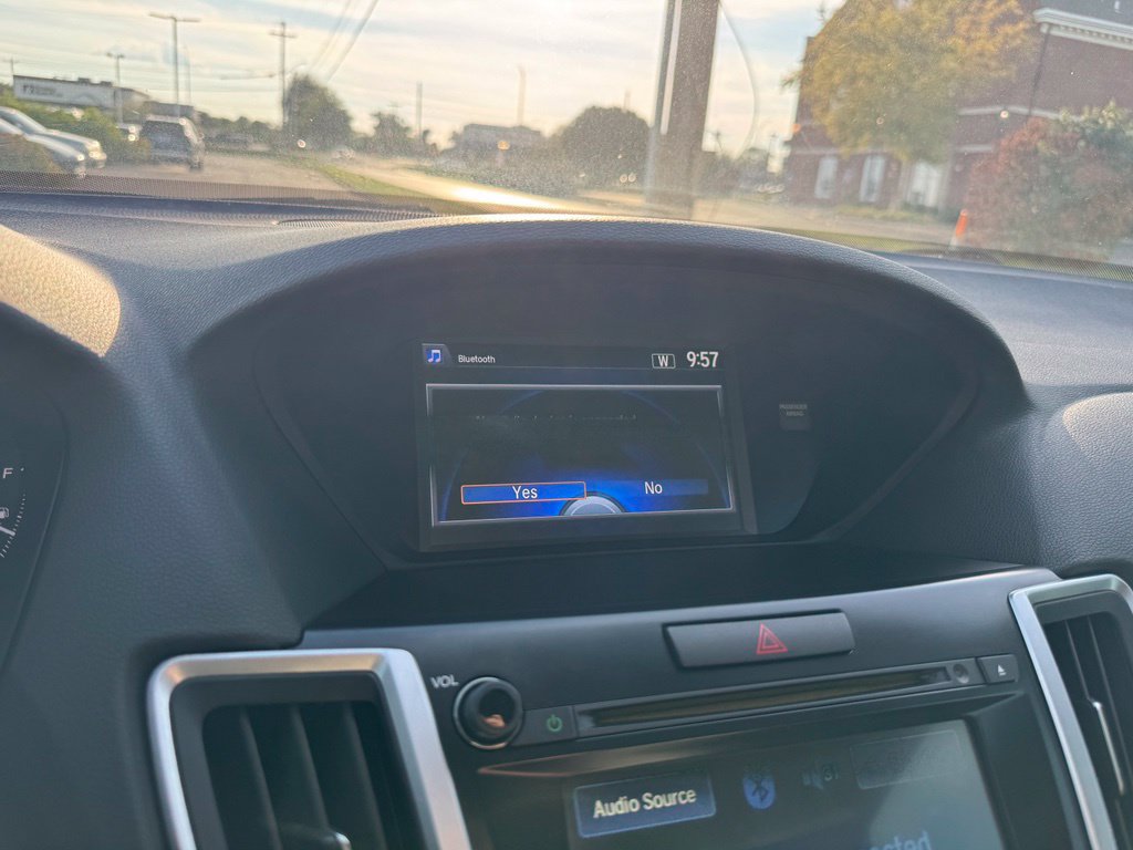 Used 2015 Acura TLX V6 FWD image 25