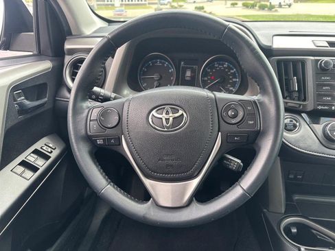 Used 2018 Toyota RAV4 XLE w/ Plus Extra Value Package FWD image 12