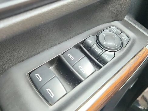 Used 2021 Chevrolet Silverado 3500 High Country AWD/4WD image 17