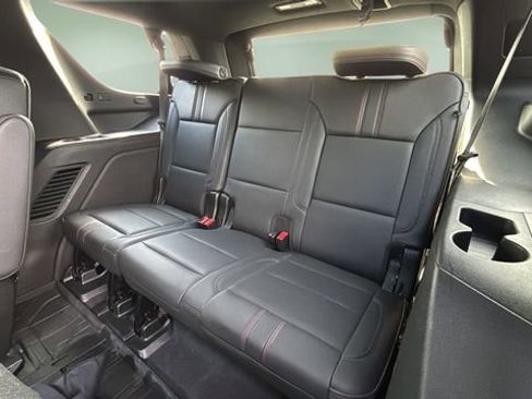 Used 2021 Chevrolet Tahoe RST w/ Luxury Package image 32