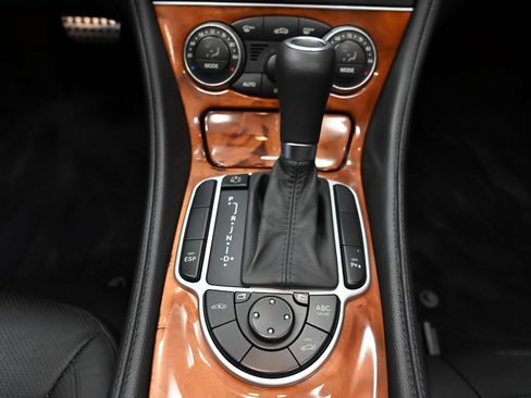 Used 2009 Mercedes-Benz SL 550 image 26