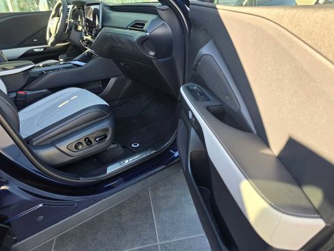 New 2026 Lexus TX 500h AWD image 10