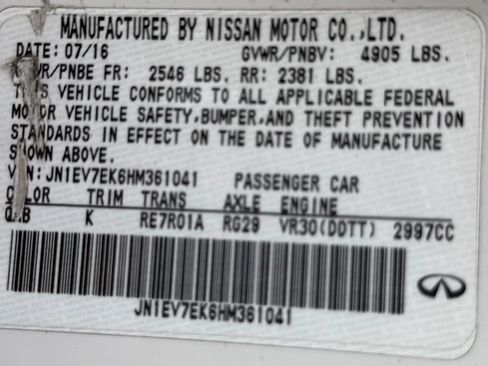Used 2017 INFINITI Q60 3.0t w/ Cargo Package RWD image 17