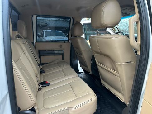 Used 2013 Ford F250 Lariat w/ Chrome Pkg AWD/4WD image 14