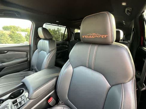 Used 2024 Honda Pilot TrailSport image 16
