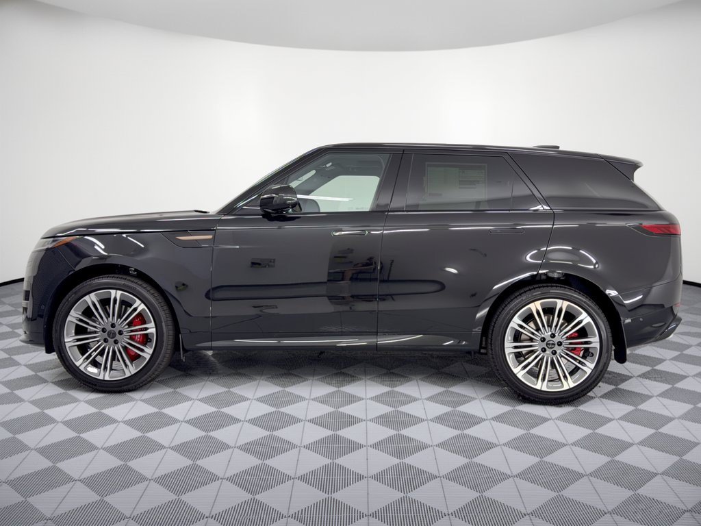 New 2027 Land Rover Range Rover Sport Dynamic SE AWD/4WD image 2