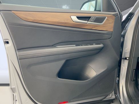 New 2026 Volkswagen Atlas SE image 22