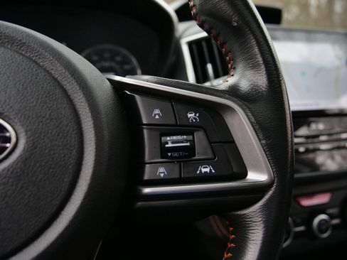 Used 2019 Subaru Crosstrek 2.0i Limited w/ Moonroof Package w/Navigation image 18