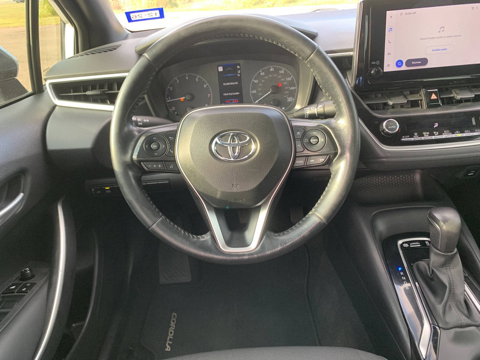 Used 2023 Toyota Corolla SE FWD image 18