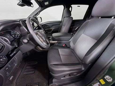 Used 2024 Nissan Titan SV w/ SV Bronze Edition Package image 12