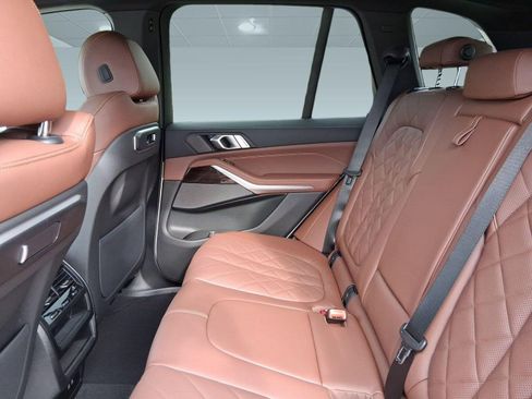 Used 2026 BMW X5 sDrive40i image 28