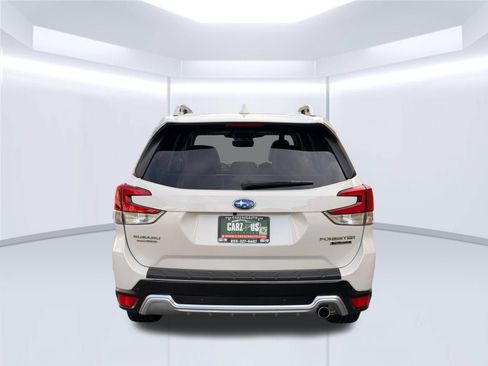 Used 2022 Subaru Forester Touring AWD/4WD image 6