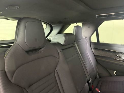 New 2025 Land Rover Range Rover Sport SV Edition Two image 29