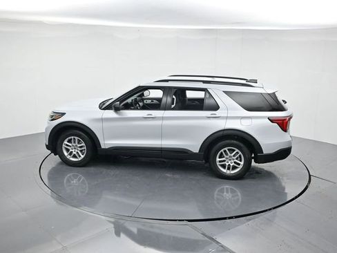 New 2026 Ford Explorer Active image 41