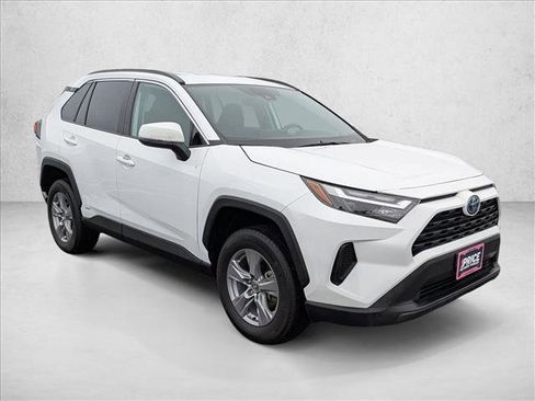 Used 2023 Toyota RAV4 XLE image 3