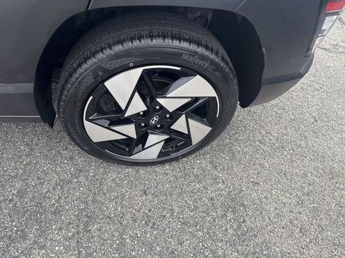 Certified 2024 Hyundai Kona Limited AWD/4WD image 13