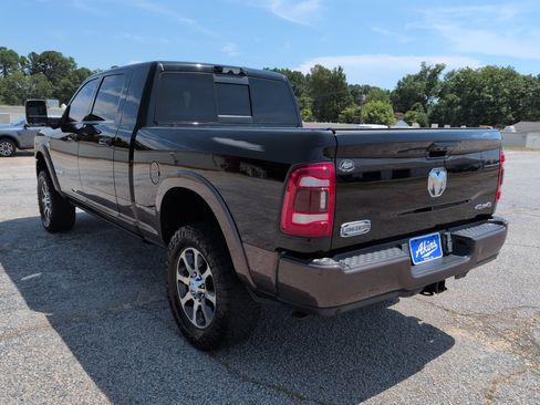 Used 2024 RAM 2500 Limited w/ Safety Group AWD/4WD image 5