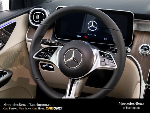 New 2026 Mercedes-Benz GLC 300 4MATIC image 12