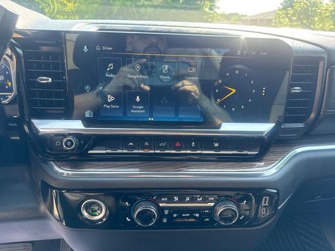 Used 2023 Chevrolet Silverado 1500 LT AWD/4WD image 28