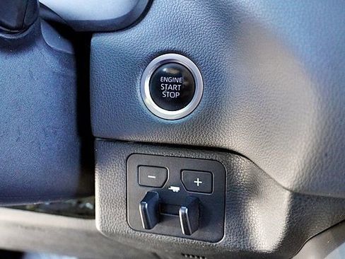 Used 2023 Toyota Tundra Limited w/ Power Package RWD image 31