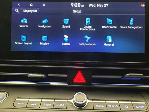 Used 2024 Hyundai Elantra SEL FWD image 25